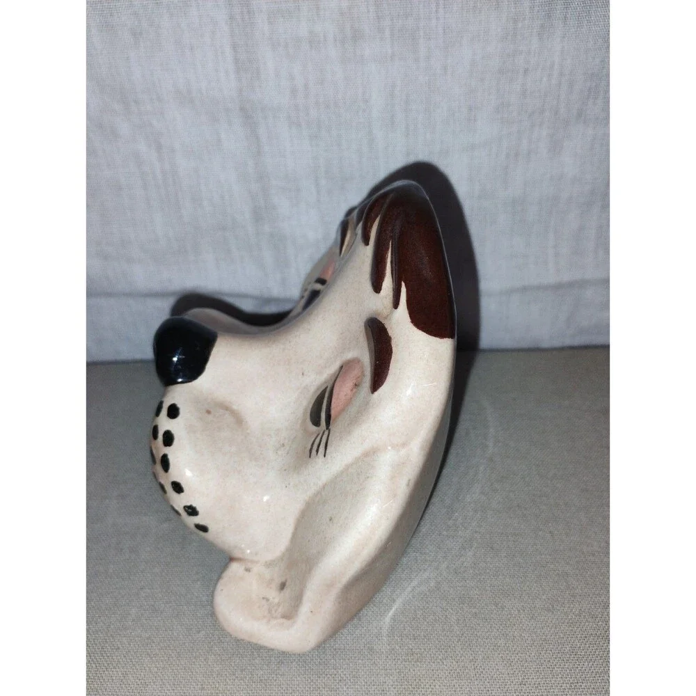 Unbranded vintage ceramic